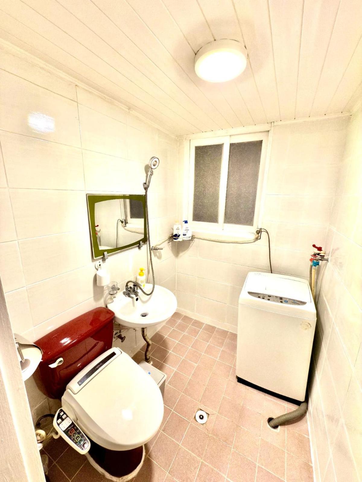 Private Family Home, 2-bedrooms Holiday home *